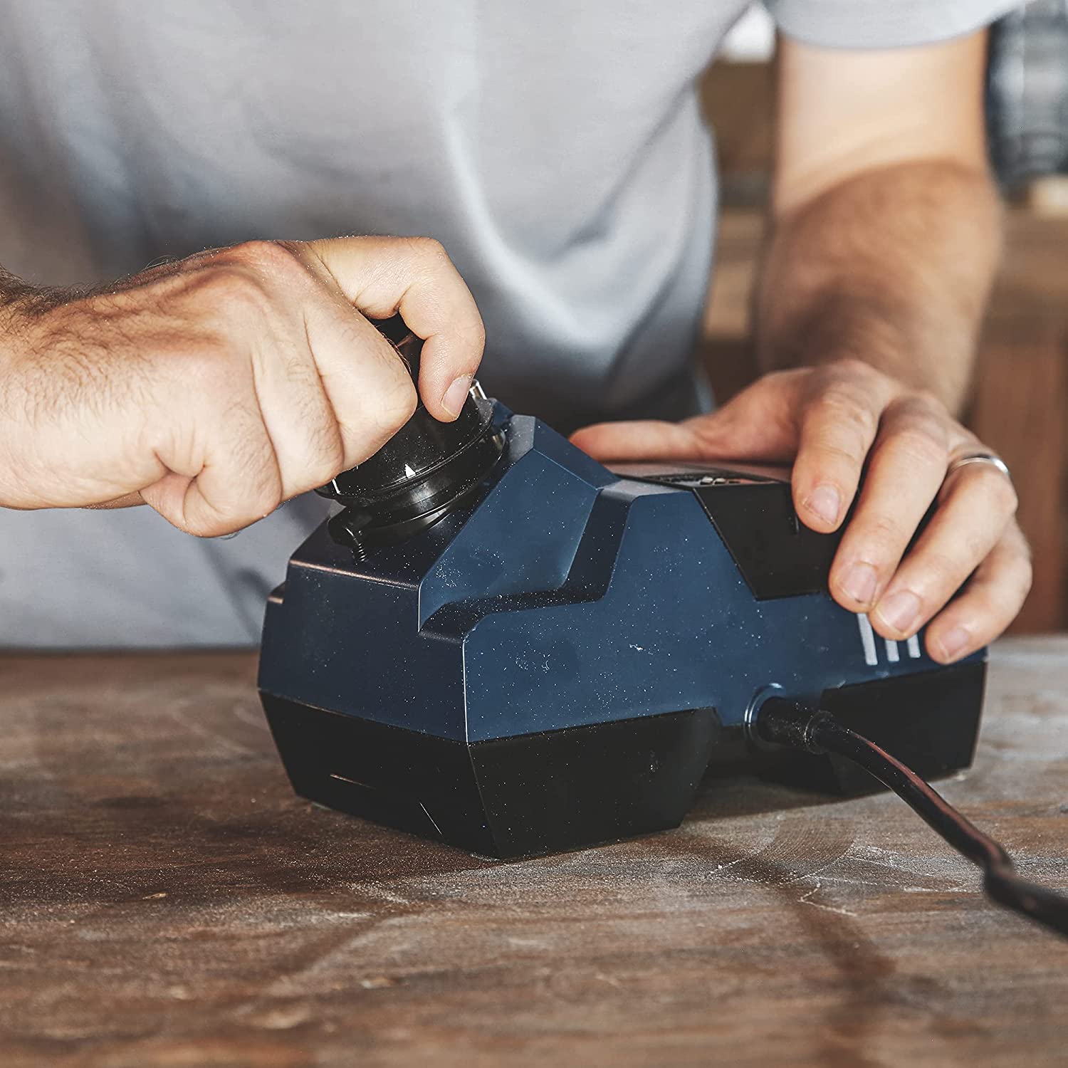 ;;;;;;;;;;;;Drill_Doctor_X2_knife,_tool,_scissor,_drill_bit_sharpener;Drill_Doctor_drill_bit_knife_and_tool_sharpener_includes_a_free_tool_sharpening_guide;Drill_Doctor_x2_with_two_sharpening_stations,_dual_speed_motor_for_knives,_kitchen_knives,_scissors_and_tools;Drill_Doctor_X2_sharpening_knives,_scissors,_pocket_knives,_and_drill_bits_up_to_1/2_inch;The_Drill_Doctor_drill_bit,_knife,_tool,_scissor_sharpener;